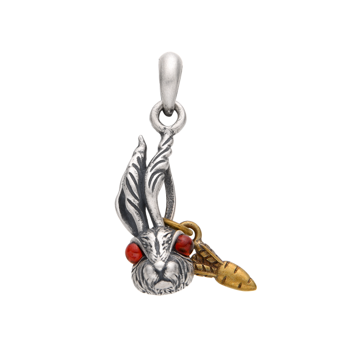 [full] Pendant in sterling silver with rabbit head and red eyes.