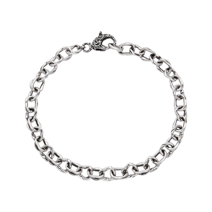 [full] Silver chain bracelet on a white background