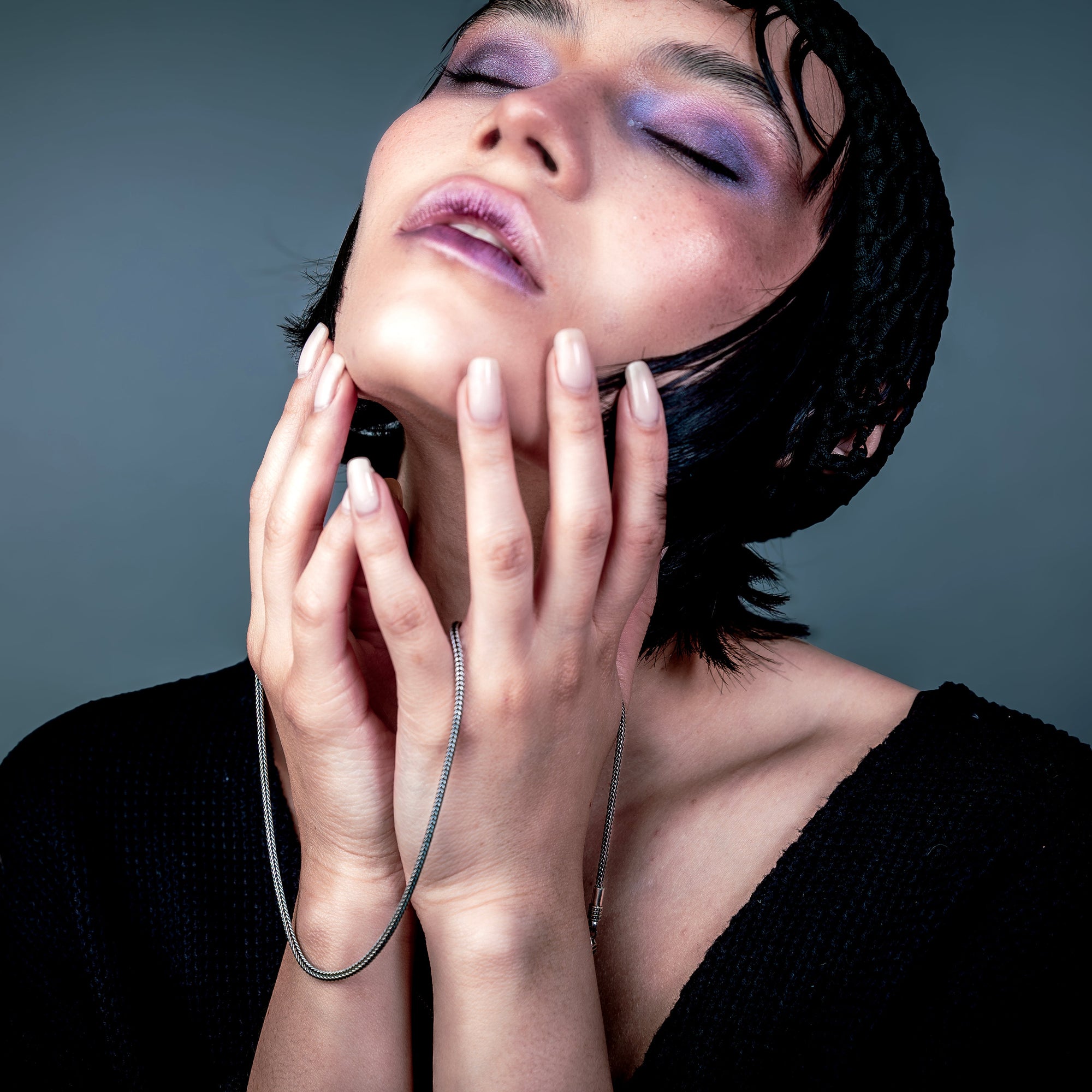 [full] - Woman wearing Titan oxidised sterling silver necklace