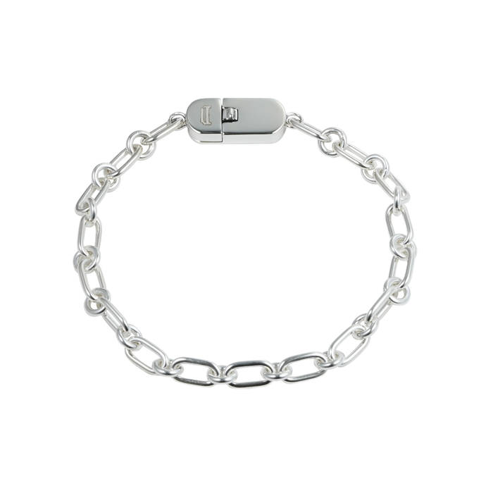 [full] Silver chain bracelet on a white background