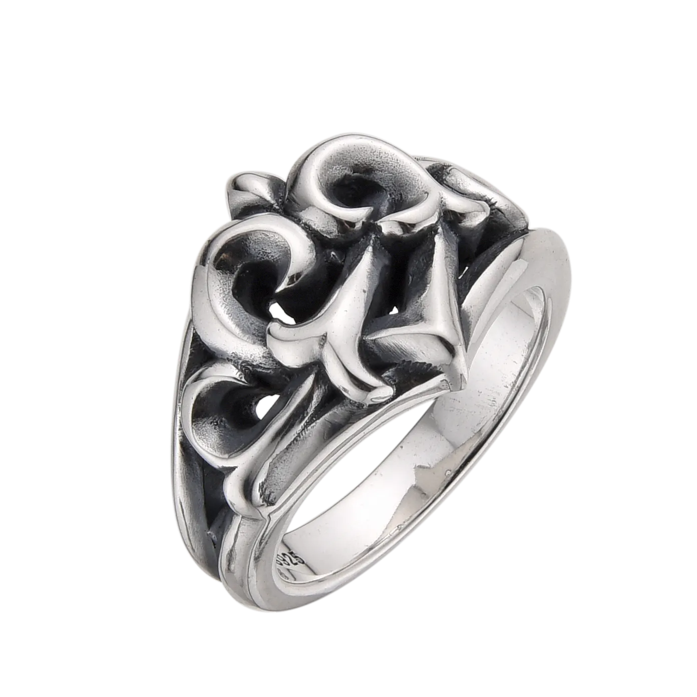 [full] Silver ring with intricate floral design